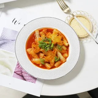빨간키트 떡볶이 밀키트 2~3인분 매운맛 국물 떡볶이 만들기 쉬운 황금 레시피 분말 소스로 간편한 요리 — 5점을 준 리뷰어가 2021년 8월 올린 사용 사진