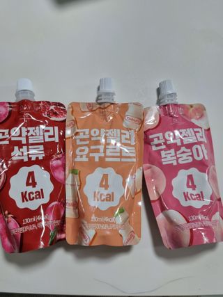 참앤들황토농원 10가지 맛, 입맛대로 스페셜하게~ 가볍게 한 포 땡! 곤약젤리 스페셜 패키지 130ml x 30포 — 5점을 준 리뷰어가 2022년 12월 올린 사용 사진