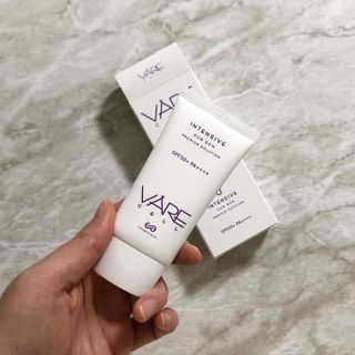 바르셀 톤업 무기자차 자외선차단제 순한 선크림 인텐시브 선 젠 50ml — 5점을 준 리뷰어가 2021년 11월 올린 사용 사진