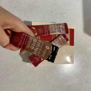 자연에온 가득담은 몽모랑시 타트체리 콜라겐 젤리스틱 — 5점을 준 리뷰어가 2021년 1월 올린 사용 사진