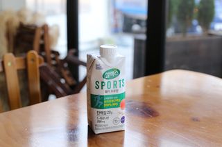 셀렉스스포츠 셀렉스 스포츠 웨이 프로틴 복숭아_ 330ml x 12팩 — 5점을 준 리뷰어가 2021년 3월 올린 사용 사진
