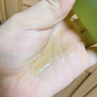 프리마인 메이크업과 들뜨는 각질까지 한방에 깐달걀로! 순하기까지한 셀베이스 그린티클렌저(200ml) — 5점을 준 리뷰어가 2023년 5월 올린 사용 사진