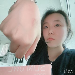 [크리스앤릴리] 슬림 아울 브로우(라떼브라운) — 4점을 준 리뷰어가 2022년 9월 올린 사용 사진