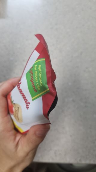 제이제이바이오 더단마토 프리미엄주스 100ml 30팩입 - 무설탕 스테비아 토마토즙 — 5점을 준 리뷰어가 2022년 1월 올린 사용 사진