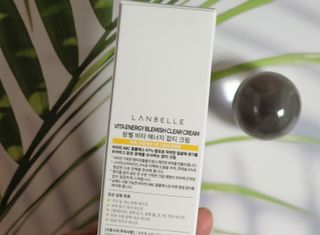 랑벨 비타 에너지 잡티 크림 75ml (피부 속 기미완화크림) — 4점을 준 리뷰어가 2022년 5월 올린 사용 사진