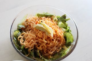 루시델리 야미하우스 홍콩 스파이시 프리미엄 짜사이 무침 500g — 5점을 준 리뷰어가 2024년 6월 올린 사용 사진