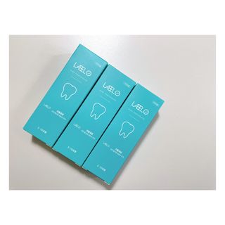 치과에서 쓰는 치약 _ 라벨제로 저불소 꼬마, 키즈, 유아, 베이비, 주니어 안전한 어린이치약 — 4점을 준 리뷰어가 2022년 10월 올린 사용 사진