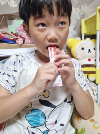 (주)닥터오레고닌 진세노카 키즈 홍삼젤리스틱 — 5점을 준 리뷰어가 2023년 8월 올린 사용 사진