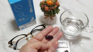 [몸엔용] 에버업 멀티비타민&미네랄, 눈건강 루테인 혈행건강 오메가3, 면역 프로바이오틱스 3종 택1 — 5점을 준 리뷰어가 2022년 4월 올린 사용 사진