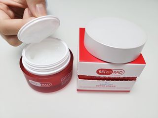 레드투래드 센서티브 슈퍼 크림 50ml — 4.5점을 준 리뷰어가 2021년 11월 올린 사용 사진