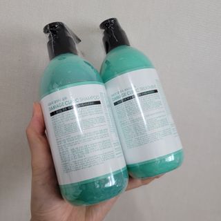 썸헤어 / SUMHAIR 썸헤어 데미지 클리닉 샴푸+트리트먼트 네롤리&민트티 — 5점을 준 리뷰어가 2021년 6월 올린 사용 사진