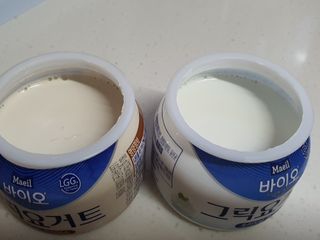매일바이오 그릭요거트 오리지널 플레인 4개, 로스터리 커피믹스 4개 — 5점을 준 리뷰어가 2021년 12월 올린 사용 사진