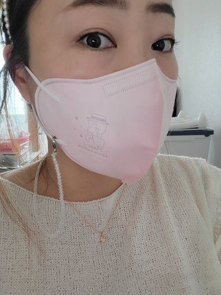 [숨그림]  덴탈마스크 짱구 우리아이 그리고 내가 쓰는 믿을수있는 케릭터 마스크  16종 — 5점을 준 리뷰어가 2021년 10월 올린 사용 사진
