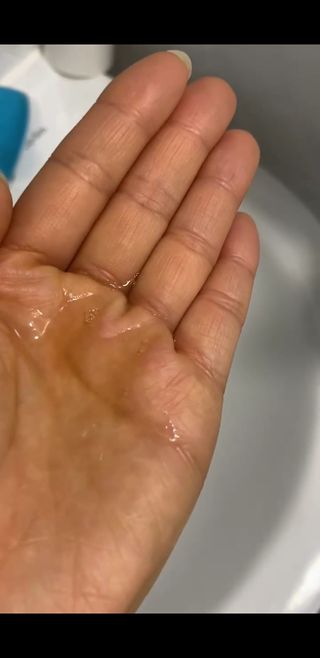 스킨큐어 산다화 순한 클렌징 동백 오일 200ml — 5점을 준 리뷰어가 2023년 4월 올린 사용 사진