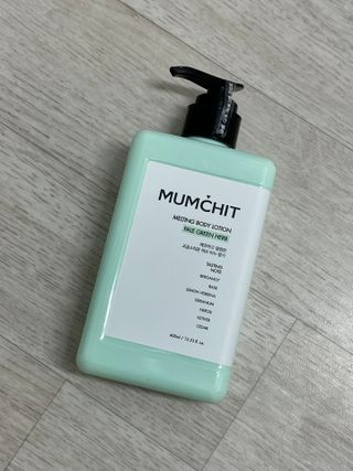 멈칫(MUMCHIT) 멜팅 바디로션 — 4점을 준 리뷰어가 2022년 1월 올린 사용 사진