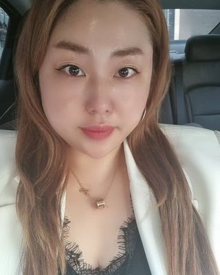 썸헤어 / SUMHAIR 썸헤어 써밋 안티 헤어로스 토닉 — 3점을 준 리뷰어가 2021년 5월 올린 사용 사진