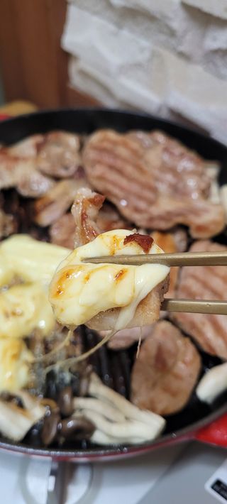 앙투어솔레 아일랜드 구워먹는 치즈 100 자연 치즈 와인안주 300g(100g x 3팩) — 5점을 준 리뷰어가 2022년 10월 올린 사용 사진