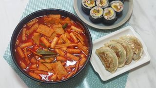 [푸딩팩토리] 떡볶이 베스트 2종_옛날 국물떡볶이 570g / 할매 기름 떡볶이  570g — 5점을 준 리뷰어가 2022년 5월 올린 사용 사진