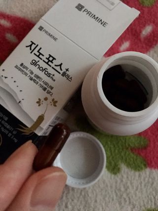 프리마인 홍삼의 강력한 에너지, 이제는 흡수율을 높인 최첨단 캡슐로 간편하게 초고속 충전하세요. — 5점을 준 리뷰어가 2022년 8월 올린 사용 사진