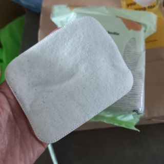 디어엘로디 유기농 무표백 건티슈 60매 — 4점을 준 리뷰어가 2022년 9월 올린 사용 사진