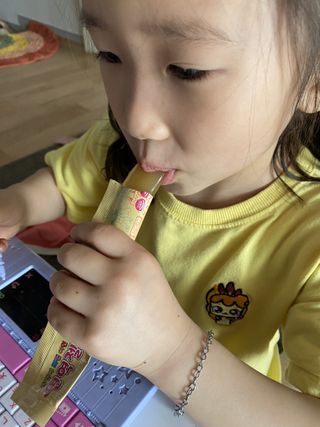 다나음 셀렌에 빠진 아연면역젤리 열대과일맛+사과맛 — 5점을 준 리뷰어가 2023년 4월 올린 사용 사진