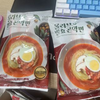 클린24시간 올리브발효곤약면 시원김치면 1세트-(3봉) — 5점을 준 리뷰어가 2023년 11월 올린 사용 사진