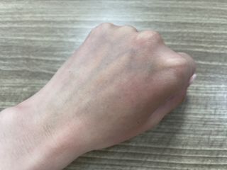 러브모아 향수 고체향수 승무원 고체향수 바르는 향수 니치향수 도손 우드세이지 앤 씨솔트 — 5점을 준 리뷰어가 2022년 11월 올린 사용 사진