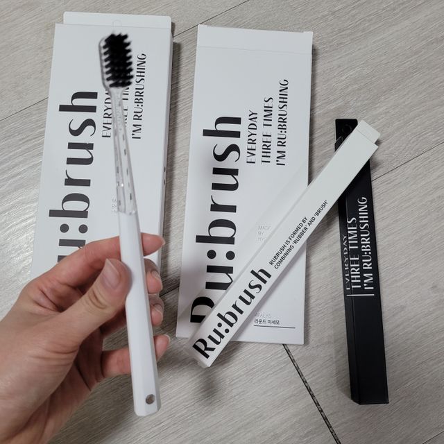 러브러쉬 칫솔 Rubrush toothbrush 리뷰 사진