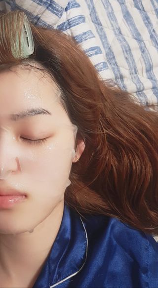 닥터마시멜로 마블러스 멀티 클리닉 마스크 — 4점을 준 리뷰어가 2021년 3월 올린 사용 사진
