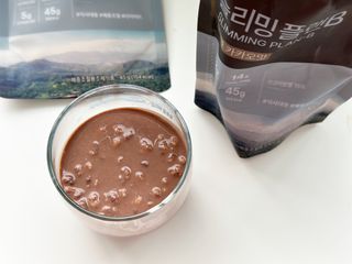 일일하우 슬리밍 플랜B 고소한 귀리맛, 진한 카카오맛 (체중조절식) — 5점을 준 리뷰어가 2023년 6월 올린 사용 사진