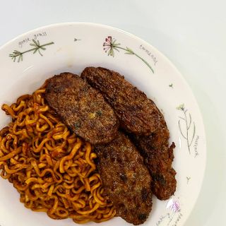 한성기업 명란한 떡갈비 — 5점을 준 리뷰어가 2021년 8월 올린 사용 사진