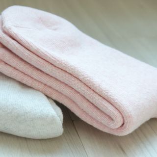 [사이즈가 있는 양말 필로이]여자 순면 통파일 꿀잠 수면 양말【 S, M, L 】3가지 사이즈_컬러 랜덤 3족 — 5점을 준 리뷰어가 2022년 10월 올린 사용 사진
