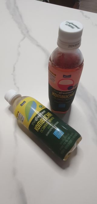 더그레잇티 콤부차 [매일유업] 더그레잇티 44kcal 콤부차 300ml *12개입 (오리지널 6개+베리리치 6개) — 5점을 준 리뷰어가 2023년 7월 올린 사용 사진