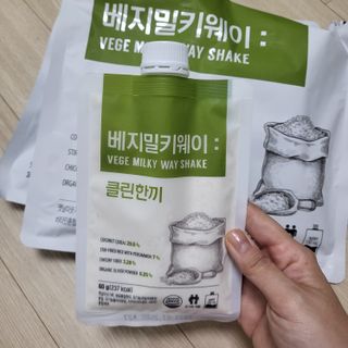 클린24시간  클린한끼 쉐이크 1세트 (5개) — 5점을 준 리뷰어가 2023년 6월 올린 사용 사진