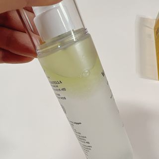 오투에니원 화이트스완 센텔라 루미너스 미스트 세럼 100ml — 5점을 준 리뷰어가 2023년 1월 올린 사용 사진