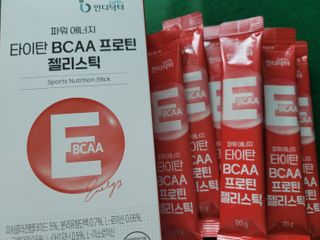 [인디닥터] 타이탄 BCAA 프로틴 젤리스틱 — 5점을 준 리뷰어가 2022년 5월 올린 사용 사진