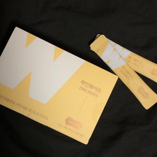 디오르 파인화이트 — 4점을 준 리뷰어가 2022년 1월 올린 사용 사진