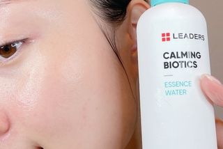 리더스코스메틱 리더스 카밍 바이오틱스 #1등 진정 기획세트 [에센스 워터150ml + 크림 마스크80ml] — 5점을 준 리뷰어가 2022년 8월 올린 사용 사진