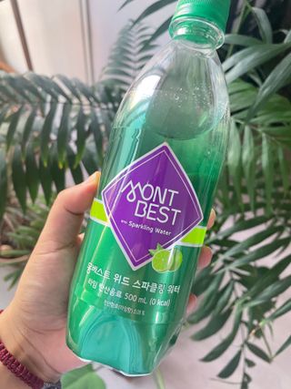 몽베스트 Montbest with Sparkling water Lime20병 — 4점을 준 리뷰어가 2022년 9월 올린 사용 사진