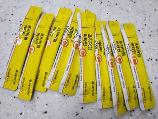 서울약사신협 프리미엄 비타민C 1,000mg_2.5g x 50포 — 5점을 준 리뷰어가 2021년 9월 올린 사용 사진