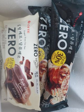 ZERO (초콜릿 칩 쿠키, 카카오 케이크, 후르츠 젤리, 아이스 콜라, 아이스 초코바) — 4점을 준 리뷰어가 2022년 6월 올린 사용 사진