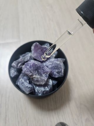 [코코도르] 스톤 에센셜 디퓨저 세트 (틴케이스+스톤+에센셜오일 20ml*2ea) — 5점을 준 리뷰어가 2024년 8월 올린 사용 사진