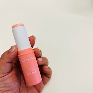 스킨큐어 산다화 카멜리아 안티 링클 멀티밤 — 5점을 준 리뷰어가 2022년 4월 올린 사용 사진