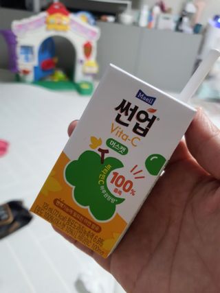 썬업비타씨 썬업 Vita-C — 5점을 준 리뷰어가 2021년 6월 올린 사용 사진