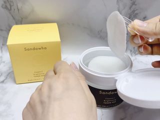산다화 비타민씨 화이트닝 토너 패드 — 5점을 준 리뷰어가 2023년 5월 올린 사용 사진