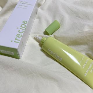 아이레시피 마일드시카 브라이트닝 업 선스크린 SPF50+ PA++++ — 4.5점을 준 리뷰어가 2023년 6월 올린 사용 사진