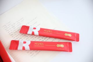 디오르 버닝레드 — 4점을 준 리뷰어가 2022년 2월 올린 사용 사진