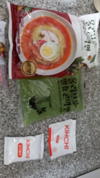 클린24시간 올리브발효곤약면 시원김치면 1세트-(3봉) — 4점을 준 리뷰어가 2023년 12월 올린 사용 사진
