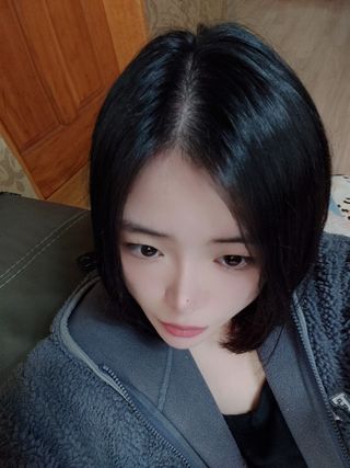 [유니프] 헤어 샤이니 핑크 컬러 트리트먼트 500g — 5점을 준 리뷰어가 2023년 11월 올린 사용 사진