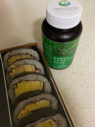 슬림플래닛 녹차카테킨 500mg 애프터밀 — 4.5점을 준 리뷰어가 2021년 3월 올린 사용 사진